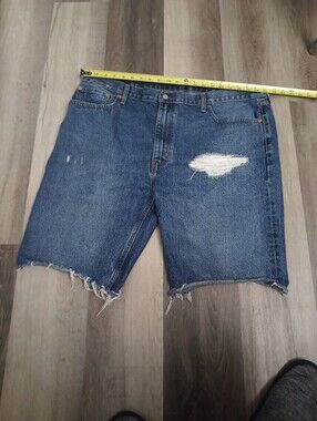 Men's Distressed 502 Levi's Denim Cut-Off Shorts - Blue